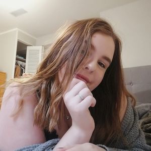 Meet your Posher, Maya